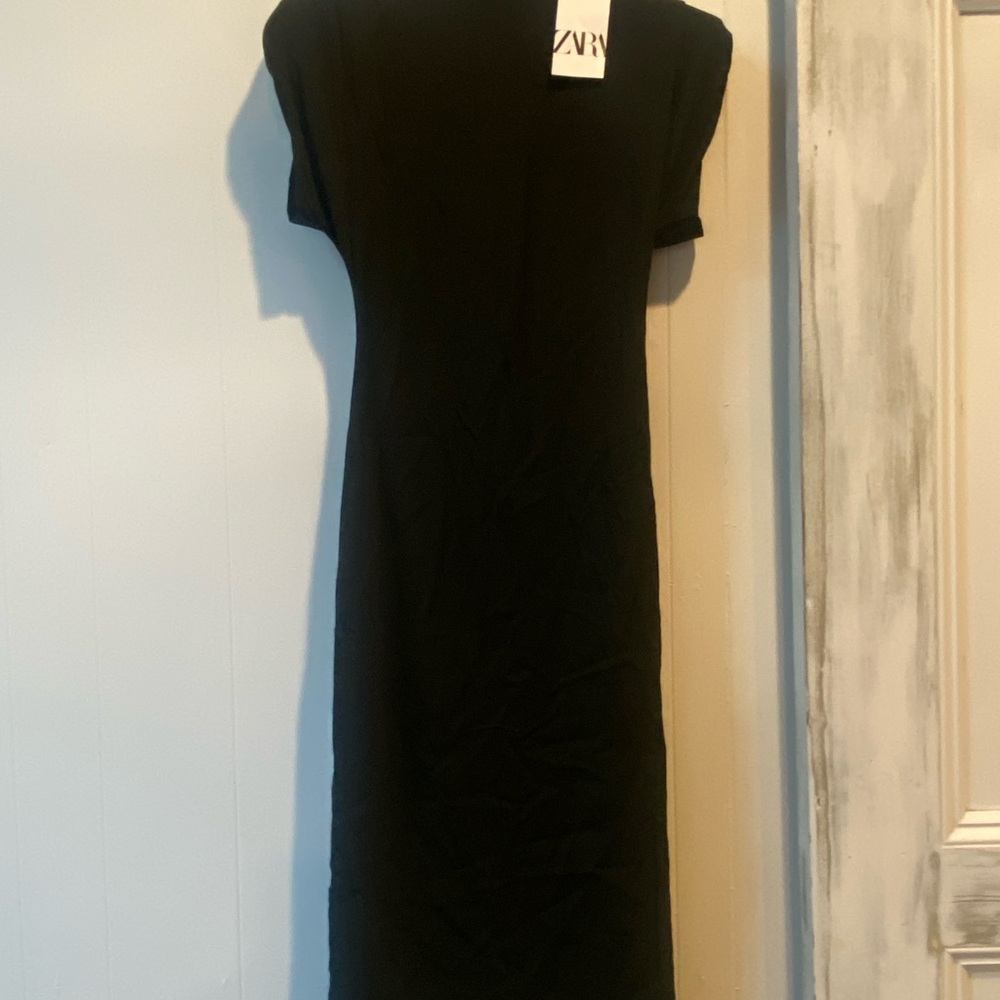 Zara Black Sheath Midi Dress Crew Neck Short Sleeve